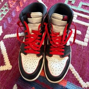 Jordan 1 High “Bloodline” - size 10 - used but in good shape - no original box